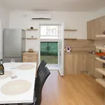 Apartamento Adria *