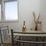 Adria Apartamento *