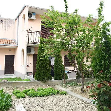 Апартаменты Adria *